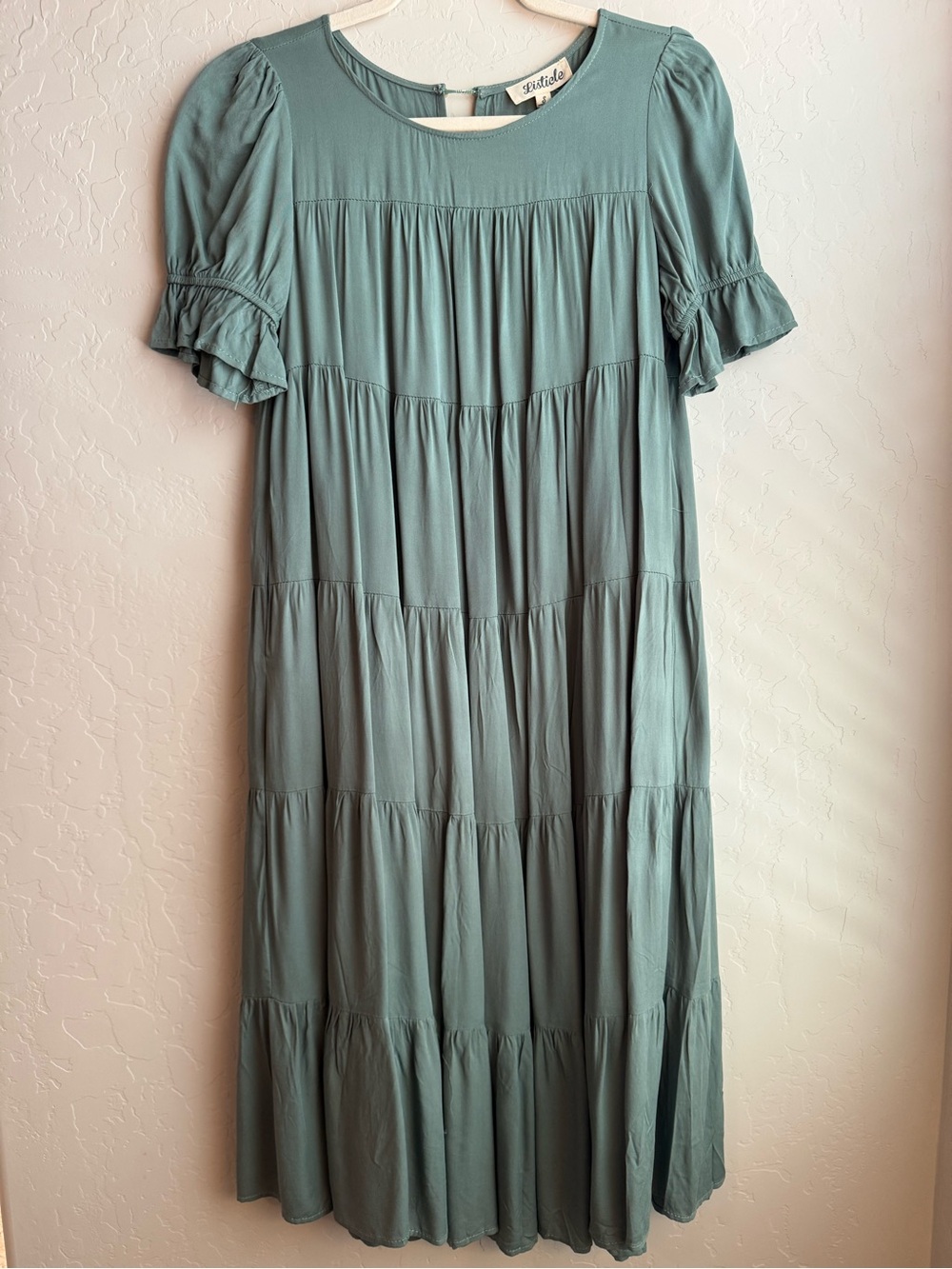 NWT Listicle Sage Green Tiered Short Sleeve Ruffle Maxi Boho Dress  ~ Small